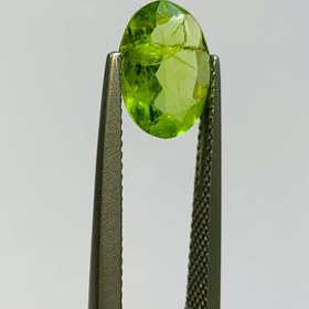 تصویر نگین زبرجد اصل آفریقا سایز 10*8 تراش بیضی 