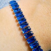 تصویر کالکشن دستبند تنیسی نگین آبی - نگین مستطیلی آبی روشن 