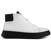 تصویر بوت مردانه آگوست مدل 217011 از چرم 