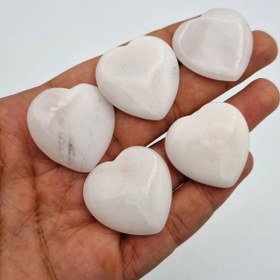 تصویر پک ۵ عدد جید سفید تراش قلبی 