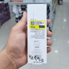 تصویر ضدآفتاب MQ فاقد چربی بی رنگ SPF50 