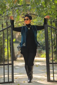 تصویر جلیقه دورو دستدوز 