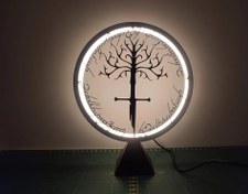 تصویر چراغ رومیزی طرح پنل شمشیر ارباب حلقه ها - سیاه سفید / سبز Lord of the rings sword panel design ring light