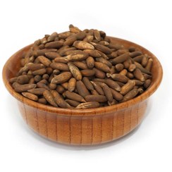 تصویر چلغوز خام 