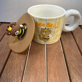 تصویر ماگ سرامیکی فانتزی طرح Bee Bear 