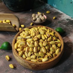 تصویر پسته اکبری شور شده زعفرانی Akbari Pistachio (Saffron Salted)