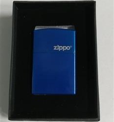 تصویر فندک گازی رنگی زیپو ZIPPO قرمز 