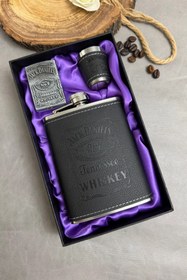 تصویر بطری جیبی چرم فندکدار 