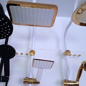 تصویر ست شیرآلات قهرمان مدل ۶ عددی سفید طلایی 