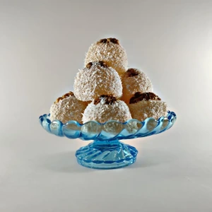 تصویر فروشگاه آسان میوه خشک