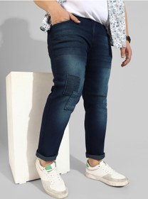 تصویر جین مردانه کلاسیک آبی تیره با فیت معمولی برند instafab plus Men's Classic Blue Dark-Washed Regular Fit Denim Jeans