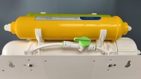 تصویر دستگاه تصفیه آب ۸ مرحله‌ای چلنگر فول ویتنام با فیلتر قلیایی و ممبران ۷۵ گالن 