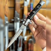 تصویر چاقوی گادفادر ایتالیایی همراه با غلاف چرمی 