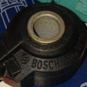 تصویر سنسور ضربه یا ناک سنسور پژو سیم دار BOSCH آلمان اصل 