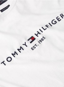 تصویر تیشرت مردانه با لوگوی تامی هیلفیگر - فیت معمولی، از جنس پنبه، سفید برند Tommy Hilfiger Men's Tommy Hilfiger Logo T-Shirt - Cotton, White