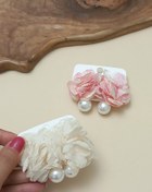 تصویر گوشواره جذاب مرواریدی و حریر طرح گل 