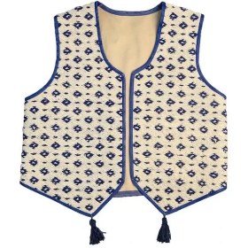 تصویر وست زنانه دوخته شده با زیلوی میبد 