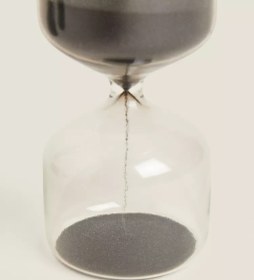 تصویر ساعت شنی زاراهوم 