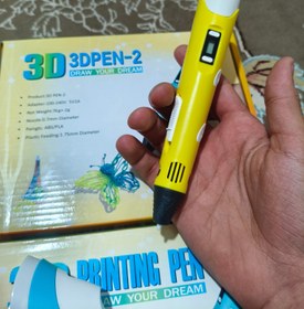 تصویر قلم سه بعدی نوک فلزی آبی 