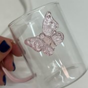 تصویر ماگ پیرکس وارداتی پروانه برجسته صورتی 