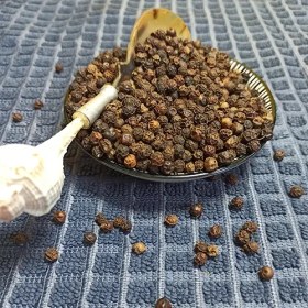 تصویر دانه فلفل سیاه 