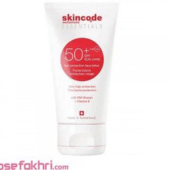 تصویر ضد آفتاب بی‌رنگ فاقد چربی +SPF50 اسکین کد 