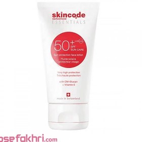 تصویر ضد آفتاب بی‌رنگ فاقد چربی +SPF50 اسکین کد 