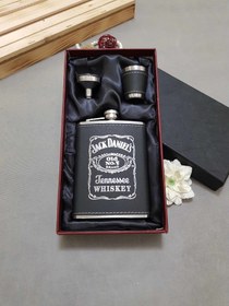 تصویر ست بطری جیبی چرم جک دنیلز Jack Daniels leather pocket bottle set