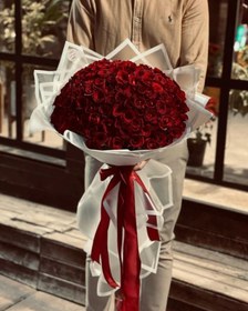 تصویر دسته گل طبیعی رز 