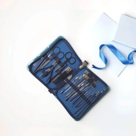 تصویر ست مانیکور و پدیکور 26 عددی 