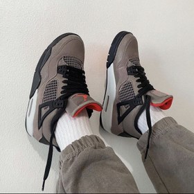 air jordan 4 taupe haze on feet