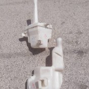 تصویر مخزن آب شیشه شور هیوندای مدل‌های آزرا گرنجور، سانتافه، وراکروز و جنسیس لطفا تماس بگیرید 09121890859 ساعات تماس 9 صبح الی 6 عصر