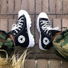 37 Converse Chuck