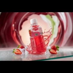 تصویر نوشیدنی پت تیکه نارگیل طعم توت فرنگی 