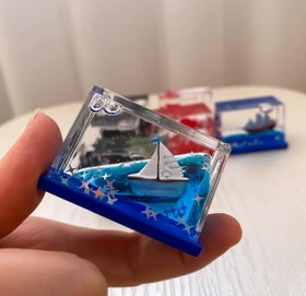 تصویر کشتی معلق دکوری سایز کوچک 