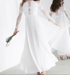 تصویر لباس عروس اجاره ای 