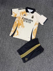 تصویر لباس رئال مادرید پسرانه دراگون کرم هواداری کیفیت A+ تایلندی Real Madrid Boys Dragon Cream Fan Jersey A+ Thai Quality