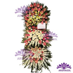 تصویر تاج گل تسلیت سه طبقه کد a2029 