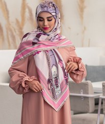 تصویر روسری ابریشم توییل قواره ۱۴۰ - صورتی 