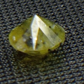 تصویر جواهر دمانتوئید D128 