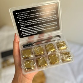 تصویر یخ فلزی طلایی 