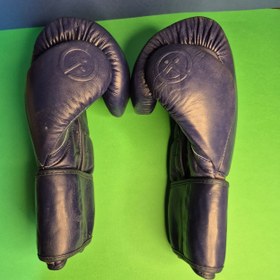 تصویر دستکش بوکس حرفه ای چسبی رنگ آبی مدل 008 