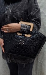 تصویر کیف زنانه دسته چوبی ورنی مجلسی Bag