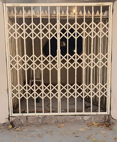 تصویر حفاظ اکاردیونی فروشگاه و مغازه - 1*1 / قهوه ای 