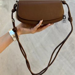 تصویر کیف دستی دوشی لیوا از چرم مصنوعی 