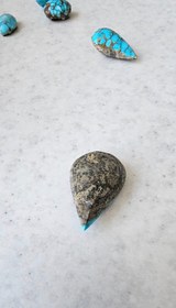 تصویر نگین فیروزه اشکی نیشابوری 