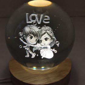 تصویر چراغ خواب مدل گوی شیشه ای طرح عاشقانه 