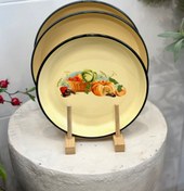 تصویر بشقاب لبه دار طرح دار لعابی روس 