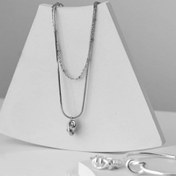 تصویر استند گردنبند-شیپ عکاسی 