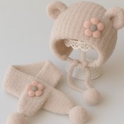 تصویر شال و کلاه بافت طرح گل 